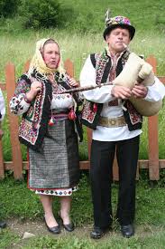 Strój huculski — Stroje ludowe