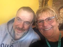 Howie ( fka Eisenhowser) taking a quick cat nap.