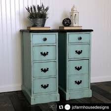 Search through alibaba.com for creative white antique nightstand design to add to the decor of a home. 210 Nightstands And Side Tables Painted Ideas Painted Furniture Clay Paint Redo Furniture