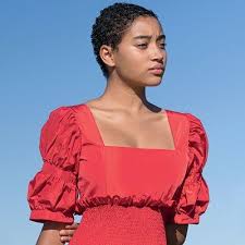 Amandla Stenberg Is A Voice For The Future Short Hair Styles Natural Hair Styles Curly Hair Styles