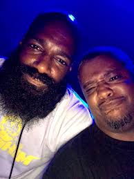 Happy birthday to one of the baddest DJs I have ever seen, Shakim! Even tho  you a New York KNICKS and Giants fan 🙄 AND BOTH OF YO TEAMS SUCK!! YEAH I