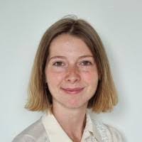 Clara Lentz's Instagram, Twitter & Facebook