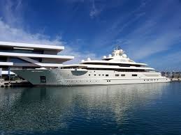 World S Top 10 Most Expensive Luxury Yachts Bateaux De Luxe Yacht Bateaux