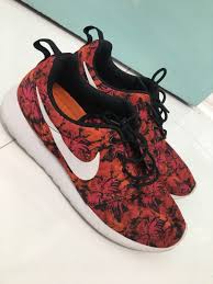 With spring finally here and temperatures slowly rising back to an ideal standing, the roshe run is again becoming more vocal in the season it was meant for. Nike Roshe Runs Red Online