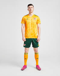 Equipe do técnico kasper hjulmand não teve dificuldades para bater o adversário por 4 a 0. Novas Camisas Do Pais De Gales 2020 2021 Adidas Eurocopa Mdf