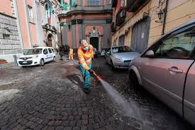 Da domani (lunedì 28 dicembre) la campania, come il resto d'italia, tornerà in zona arancione fino al 30. Campania Zona Rossa Da Oggi Cosa Cambia