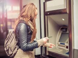 Es gibt noch banken, die zumindest ein kleines zinsplus bieten. Stiftung Warentest Banken Verlangen Teils Absurde Gebuhren Business Insider