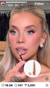 Madeline Dolan (madelinegraced)