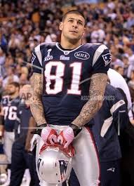 After redshirting his first year at utep in 2013, hernandez started all 49 games from 2014 to 2017. Super Bowl Xlvi Super Bowl Xlvi New England Patriots Tight End Aaron Hernandez 81 Before Playin Aga Aron Hernandez Hernandez New England Patriots Players