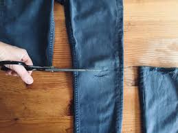 Hi everyone!!we all have many pairs of old jeans lying around and denim is one material which never goes out of style. How To Turn Jeans Into Shorts Modern Mending