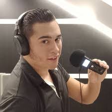 Kirk Lind's Instagram, Twitter & Facebook