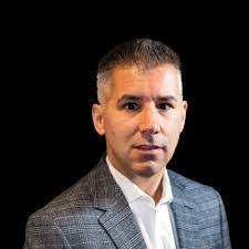 Aaron Dery's Instagram, Twitter & Facebook