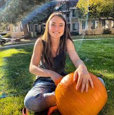 That's it for tonight's sale!! Lots of great rocks to pick from, don't be  shy. Pic: my beautiful daughter kessiah rose