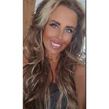 Susan Huxtable's Instagram, Twitter & Facebook