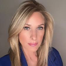 Mary Turon's Instagram, Twitter & Facebook