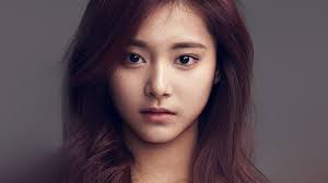 papers co desktop wallpaper hi15 tzuyu twice cute kpop jyp taiwan 美しいアジア人女性 ツゥイ kpop 女性
