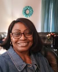 It's my birthday🫶🏾♊️!!! Woke up smiling and adjusting my crown👑 Purely  thankful💋 #ISeeItNow