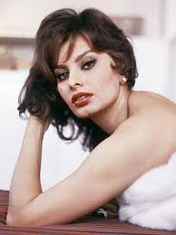 Happy 90th birthday to the beautiful Sophia Loren!