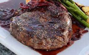 We did not find results for: Medaglione Di Filetto Di Manzo Al Vino Rosso Spadelliamo