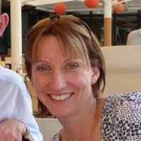 80+ perfiles de «Craddock»