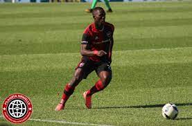 Bölükbaşı, ''advincula'yı hocamız takımda düşünmediği için arjantin takımı newells old boys'a kiraladık. Luis Advincula Planeta Newells