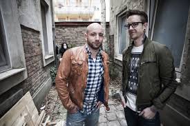 Seiler und speer ist eine österreichische band aus bad vöslau, die seit 2014 aus dem komiker und schauspieler christopher seiler und dem filmemacher bernhard speer besteht. Seiler Und Speer From Austria Popnable