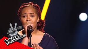 Samen met koen wauters, natalia en bent van looy gaat hij op zoek naar het nieuwste talent in vlaanderen. Amy His Eyes Are On The Sparrow Blind Auditions The Voice Van Vlaanderen Vtm Youtube