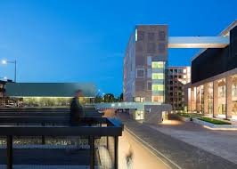 Een huishoudelijke hulp in breda station vind je snel op werksters.nl! Koen Van Velsen Architects Build Bus And Rail Station In Breda Holland