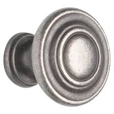 cabinet knobs handles howdens