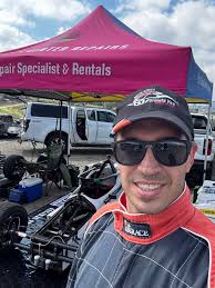 Does anyone have a program of events for tomorrow perhaps? Need to now what  time the Vee's are