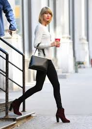 Lily allen wears blue jeans and a khaki jacket as she arrives for rehearsals at the noel. Taylor Swift In Black Tight Jeans 08 Gotceleb