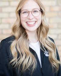 Kara Heaton's Instagram, Twitter & Facebook