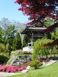 Einfach, sicher, günstig und fair. Der Japanische Garten Am Eko Haus In Dusseldorf Polia Imperial Feng Shui Bazi Von Monika Seebacher