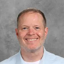 Jeff Isom's Instagram, Twitter & Facebook