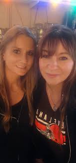 Celebrate NYE ... EAT WINGS 🍗 📞 814-696-7827 📞 until 8pm