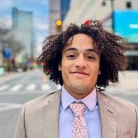 Lisa Carrasquillo's Instagram, Twitter & Facebook