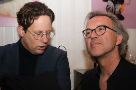 Straße, wir laden […]