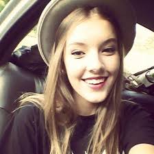 Aimee Schmidt (@AimeeSchmidt_)