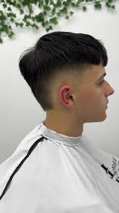 Zenith Barber: Transform Your Look in Baia Mare