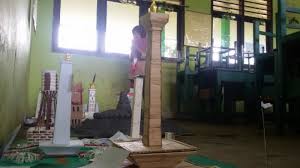 Maybe you would like to learn more about one of these? Ada Monas Terbuat Dari Susunan Tangkai Es Krim Tribun Sumsel