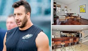 Welcome to the official facebook home of the philadelphia eagles we ask that our fans be. Just Listed Connor Barwin S Super Cool Rittenhouse Condo