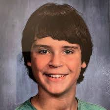 Lori Popper's Instagram, Twitter & Facebook