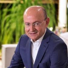 Clóvis Carvalho se manifesta após polêmica do piso da enfermagem