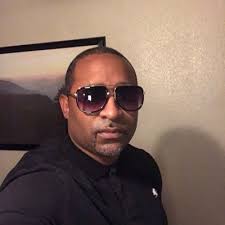 Kevin Palmer (@KevPalm_3940)