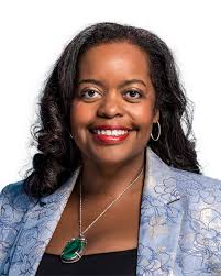 Chantel Walker's Instagram, Twitter & Facebook