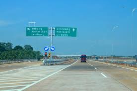 gambar lebuh raya setinggi 60 meter ini dinobat sebagai paling gayat di malaysia. Blog Jalan Raya Malaysia Malaysian Highway Blog Jalan Tol Cikopo Palimanan Cipali Jalan Tol Sulung Plus Expressways Di Indonesia Cikopo Palimanan Cipali Toll Road Plus Expressways First Toll Road In Indonesia