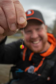 Another incredible day at the beautiful Cudmore Fisheries. Shallow water  carps today using the brilliant red Sonubaits mega carp method mix 🐟🎣😍  What's your favourite way to catch those wobbly carps?