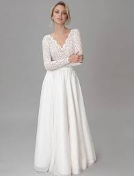 Das perfekte hochzeitskleid für jede frau. Hochzeitskleider Brautmode Braut Accessoires Piqyourdress
