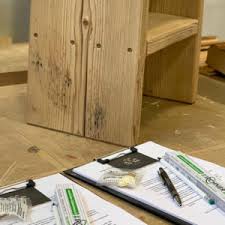 Hallo verkaufe alte holz gerüstbohlen ideal zum möbel bau und vieles mehr. Schreinerkurse Altholzprodukte Selber Machen Mr Timber