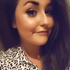 Anna Fahey (@AineNiFhathaigh)